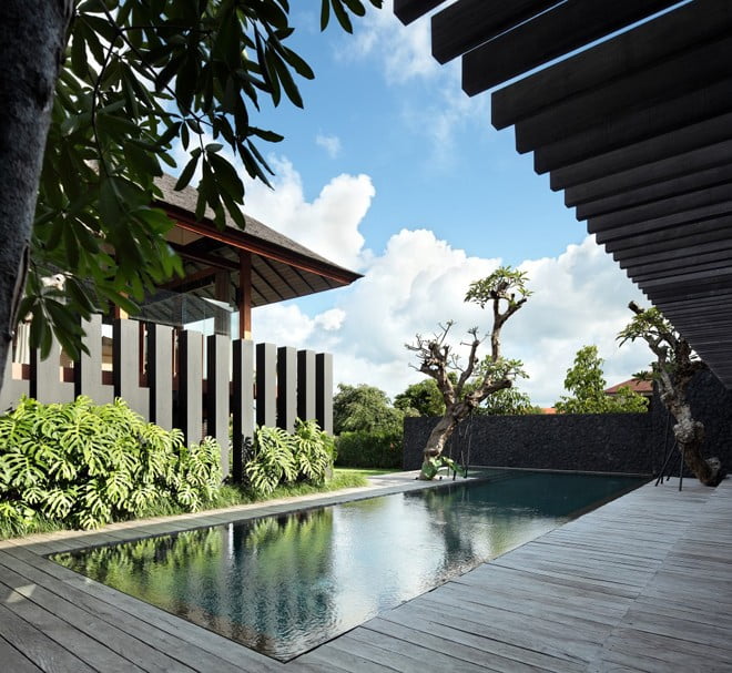 Villa Pecatu in Indonesia by Wahana Cipta Selaras Architects