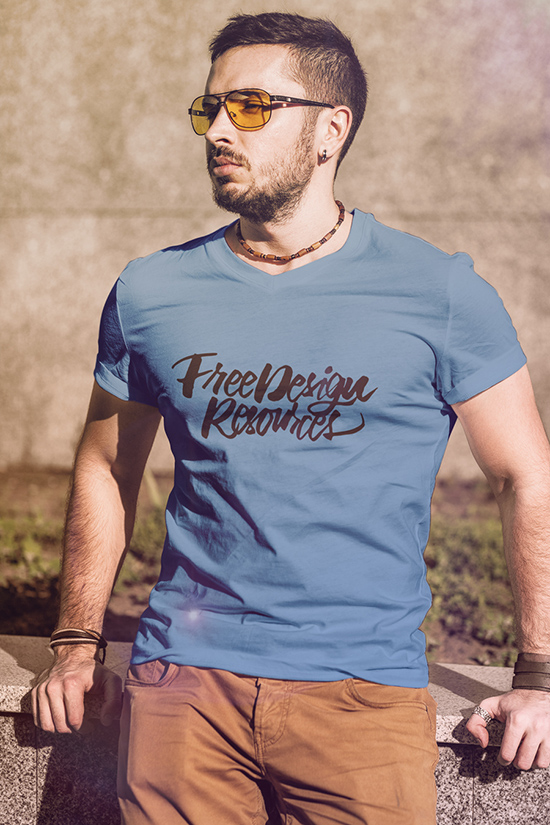 Free T-shirt Fashion Mockup