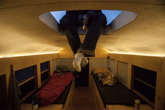 Studen Turns an Old School Bus into a Cozy Mobile Home