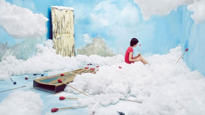 Stage of Mind, Artist Jee Young Lee Transforms Her Small Studio Into Surreal Worlds