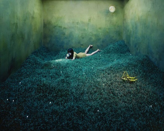 Stage of Mind, Artist Jee Young Lee Transforms Her Small Studio Into Surreal Worlds