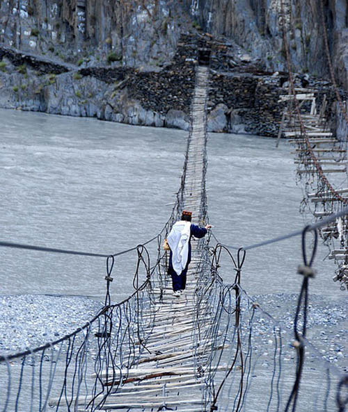 Hussaini Bridge