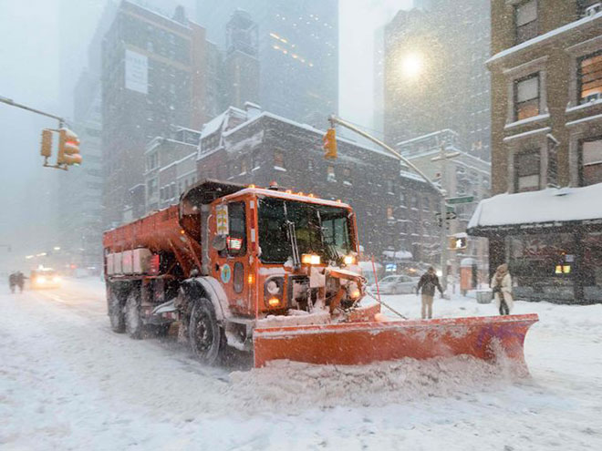 Incredible Photographs of New York City Winter Storm-d