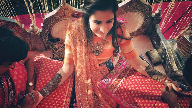 Photographer Shoots indian wedding using iphone 6s Plus