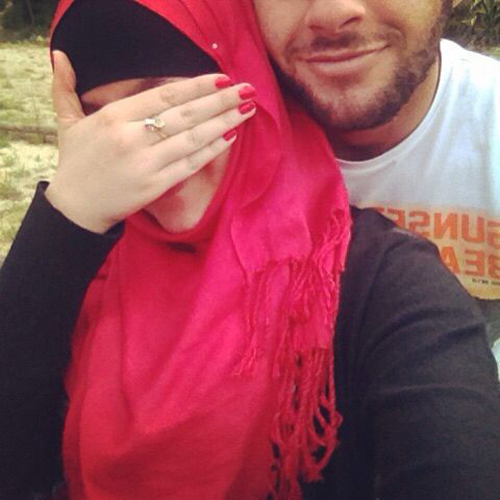 hijab couple selfies