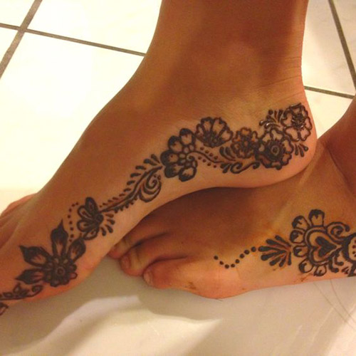 85 Easy  and Simple  Henna  Designs Ideas That You Can Do By 