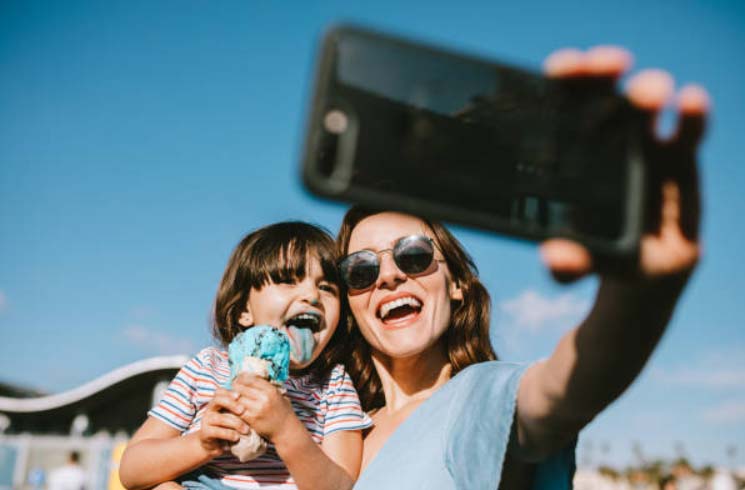 selfie-captions-for-moms