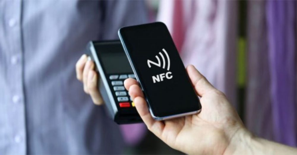 Pay contactless with your mobile phone - the future trend