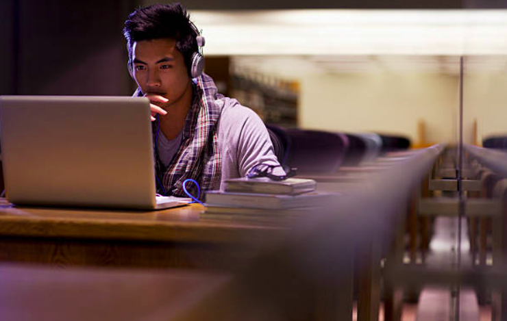5 Best Student Laptops In 2023 