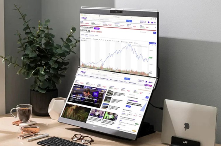 Benefits of Using Stacked Monitors for Stock Trading Analysis