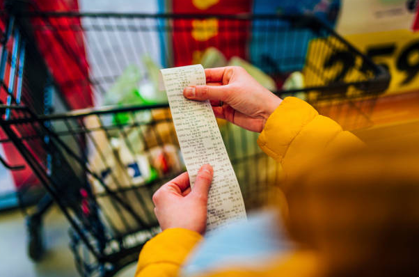 4 Savvy Ways to Reduce the Cost of Your Grocery Bill