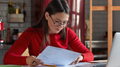 checking-financial-records