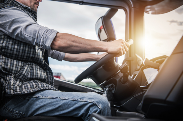 5 Useful Tips to Stay Safe Behind the Wheel