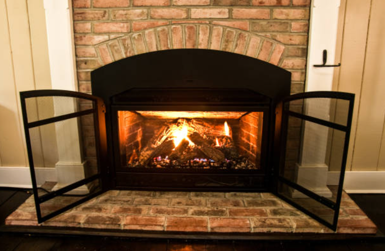 Enhancing Comfort and Efficiency: Hardwood Heat Logs for Stylish Home Heating