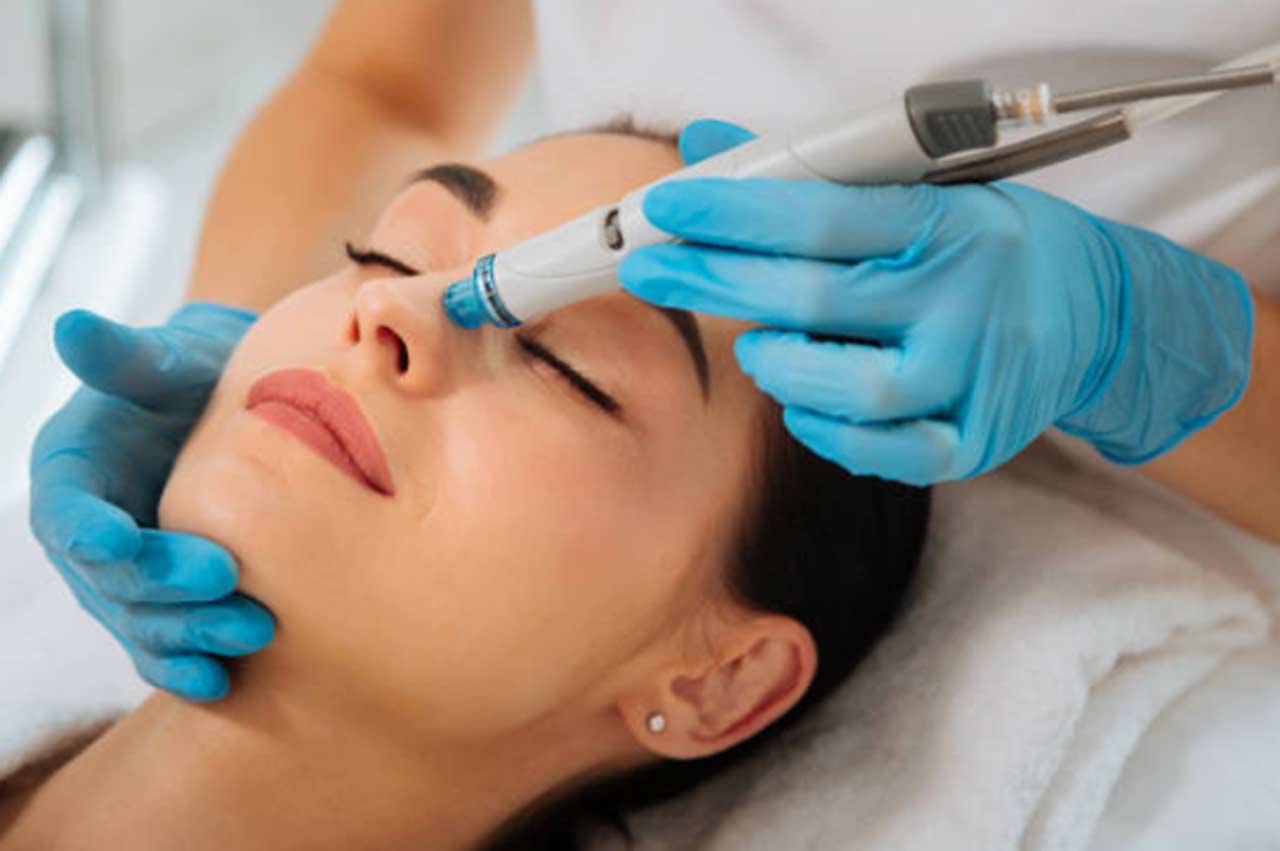 How Hydrafacial Works: A Deep Dive into the Treatment Process