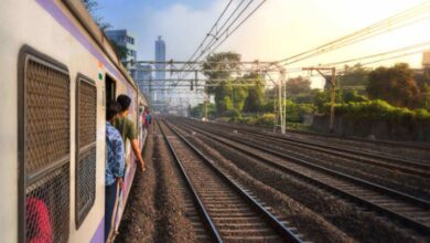 How to Travel Conveniently by Train in India?